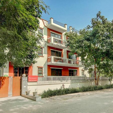 Treebo Iffco Chowk Gurgaon Eksteriør bilde