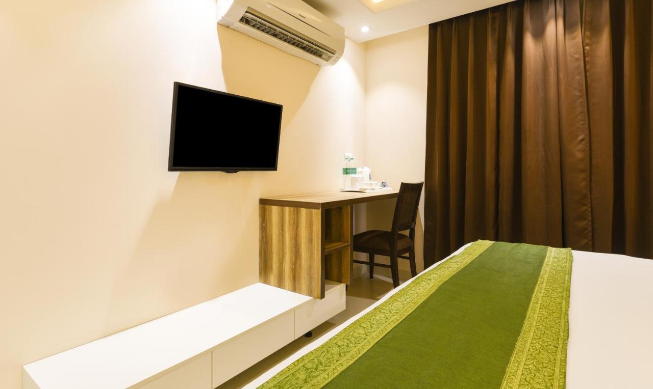 Treebo Iffco Chowk Gurgaon Eksteriør bilde